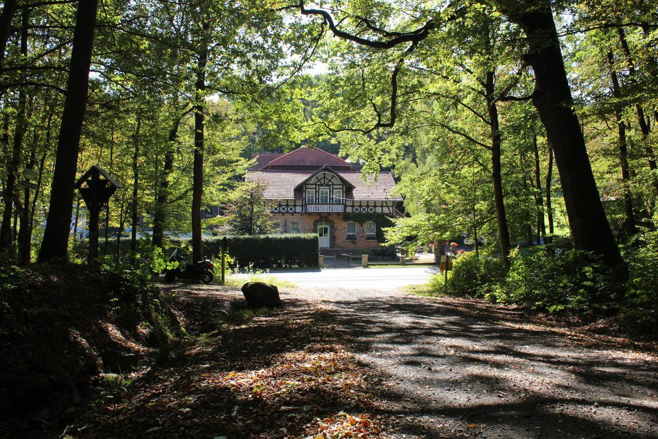 Hotel Waldhaus Romhild Екстериор снимка
